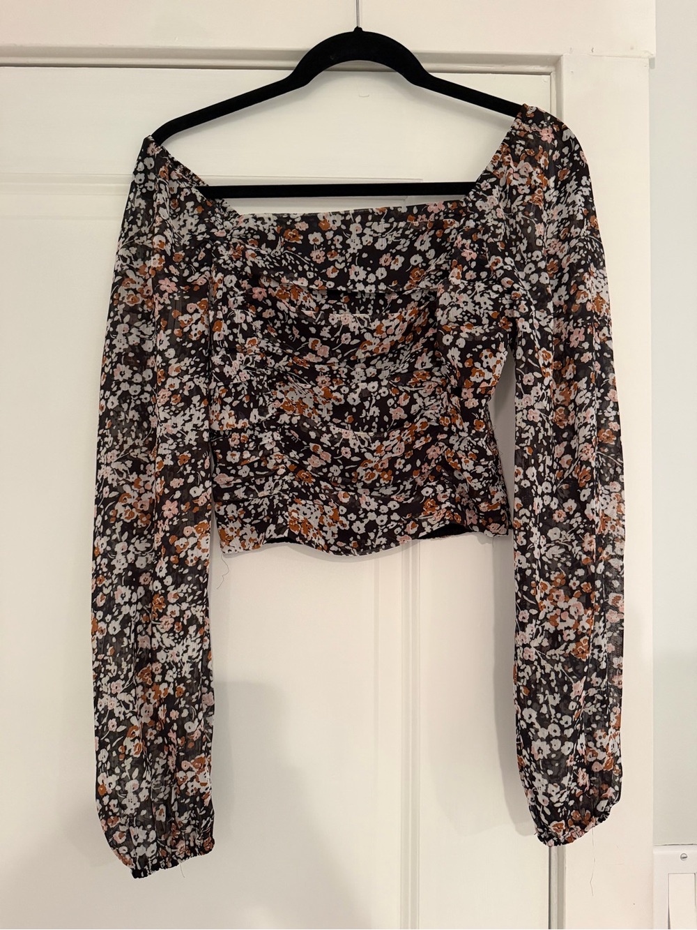 Lulus black floral long sleeve top